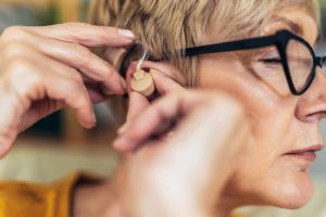 Does United Healthcare Medicare Advantage Cover Hearing Aids